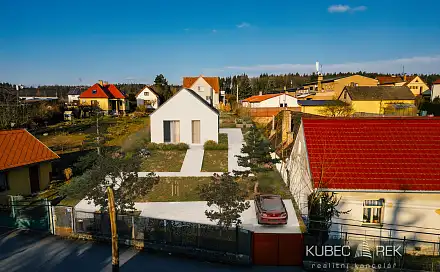Prodej stavebního pozemku 600 m², Ústrašice, okres Tábor