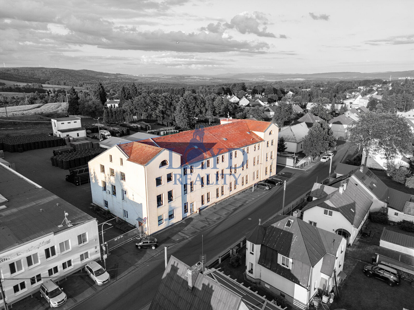 Prodej výrobních prostor 2 796 m² – fotografie 3