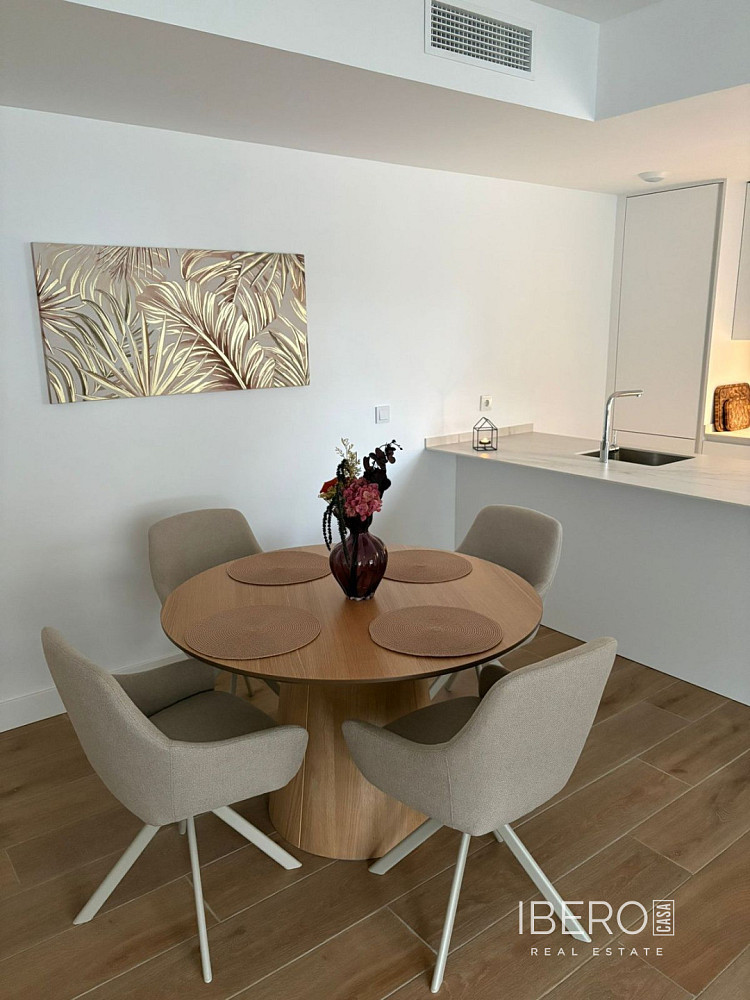 Piso 4+kk – Málaga, La Princesa, Carretera de Cádiz - Vista 5