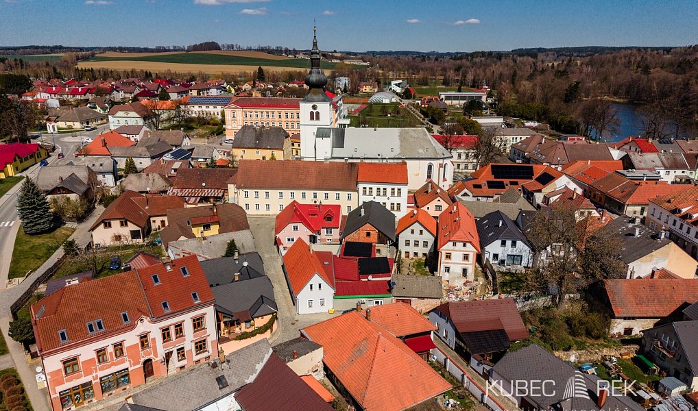 Prodej obchodních prostor 270 m², Kamenice nad Lipou – náhled fotky 3