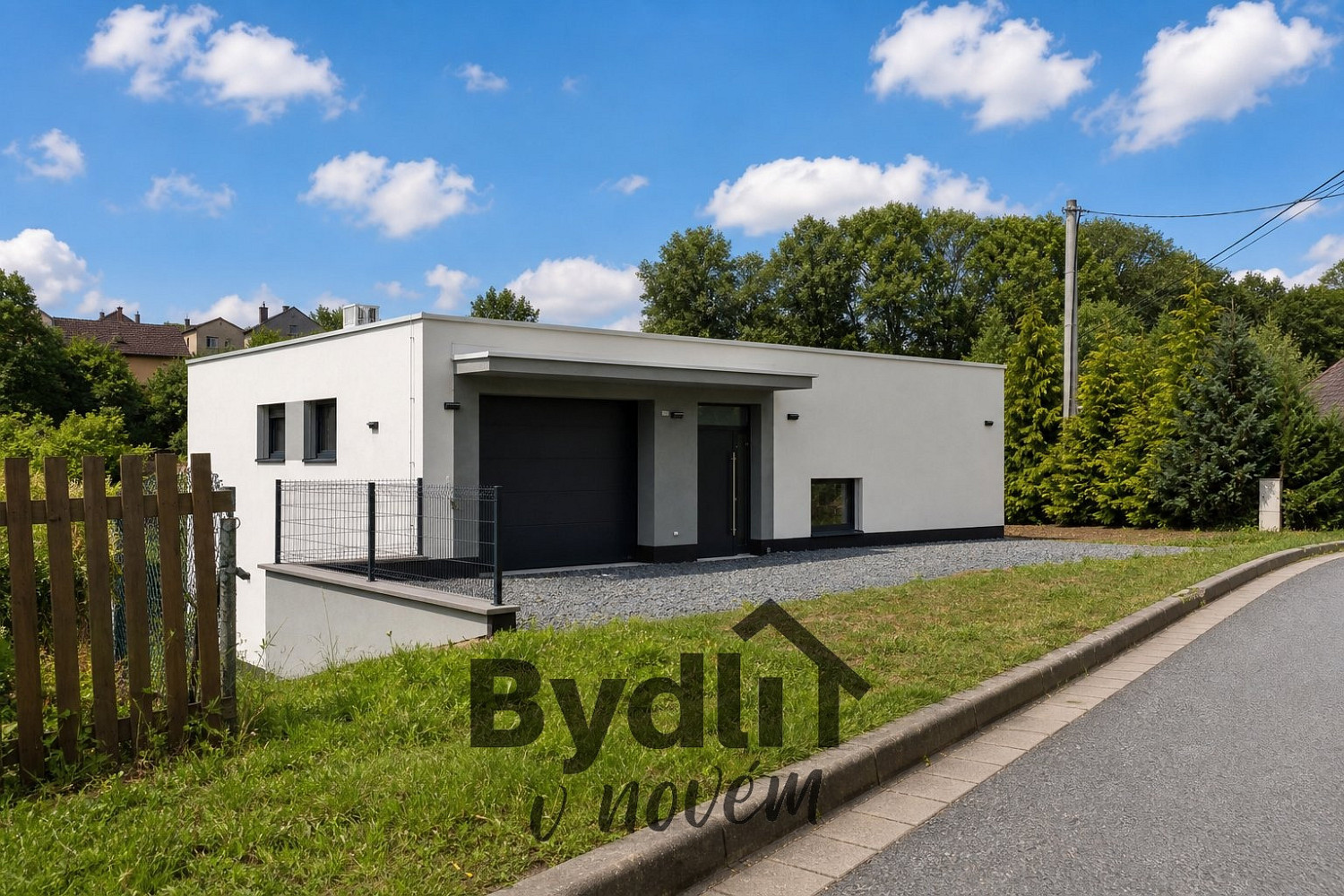 Prodej domu 184 m² s pozemkem 666 m²