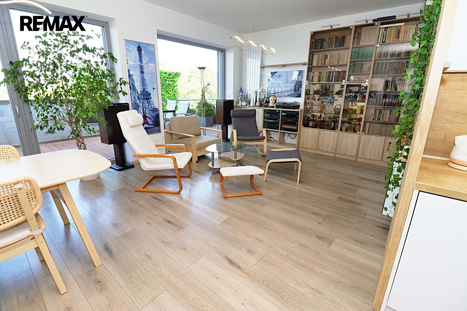 Prodej bytu 4+kk 93 m² — photo 3