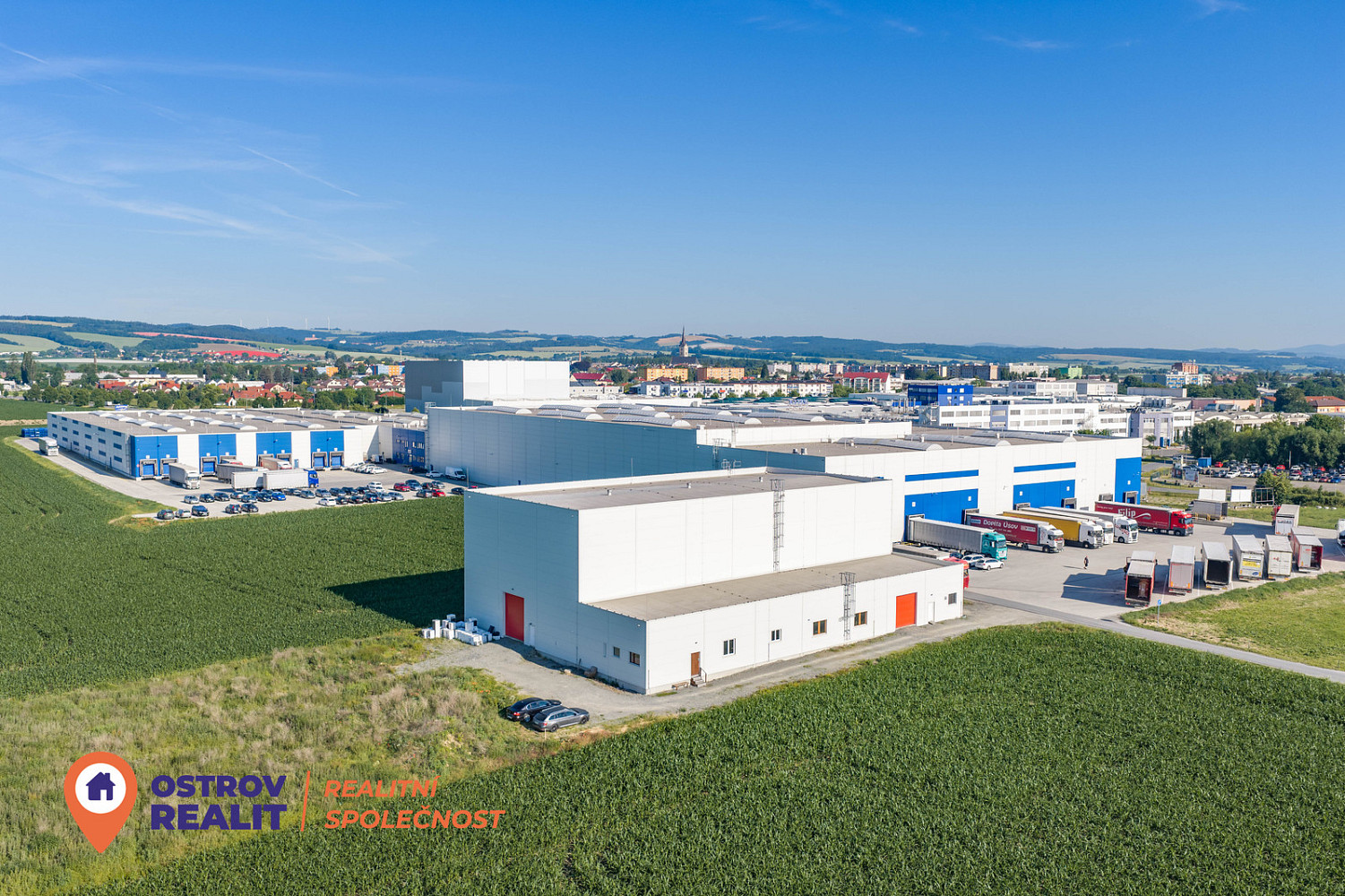 Prodej skladovacích prostor 1 450 m²