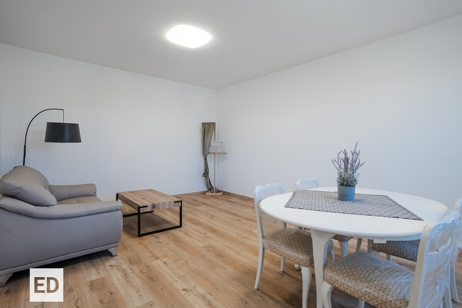 Prodej bytu 2+1 71 m² – fotografie 2
