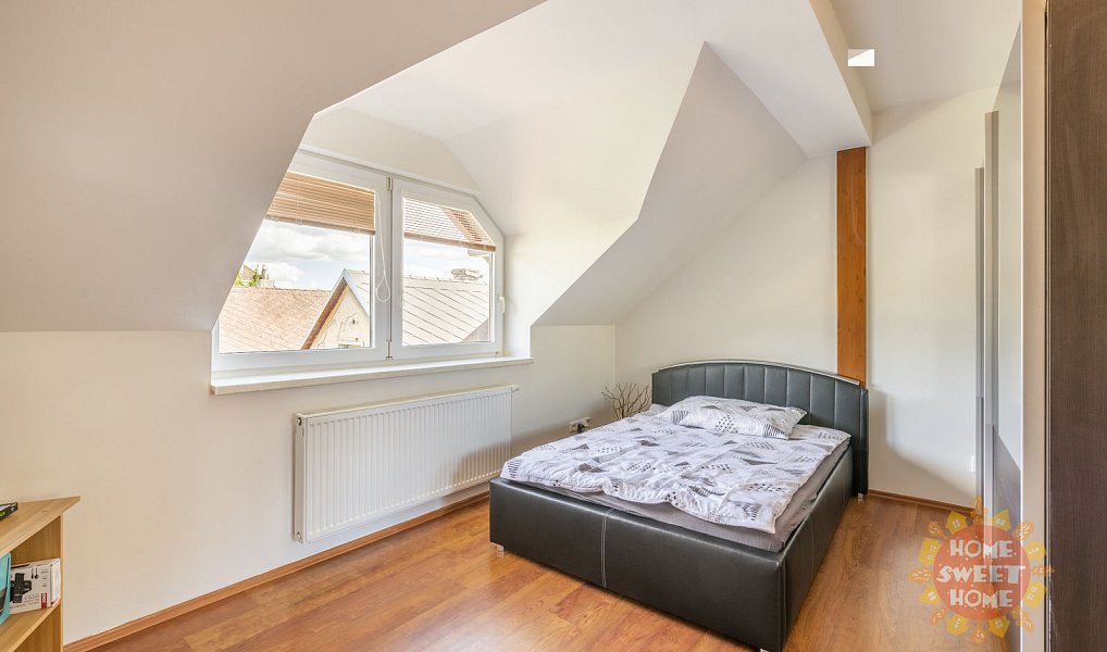 Prodej domu 320 m² s pozemkem 400 m², Praha – náhled fotky 14