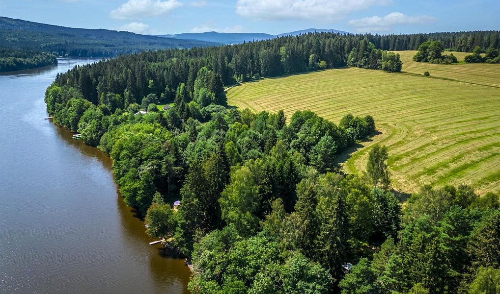 Prodej stavebního pozemku 744 m², Frymburk – náhled fotky 3