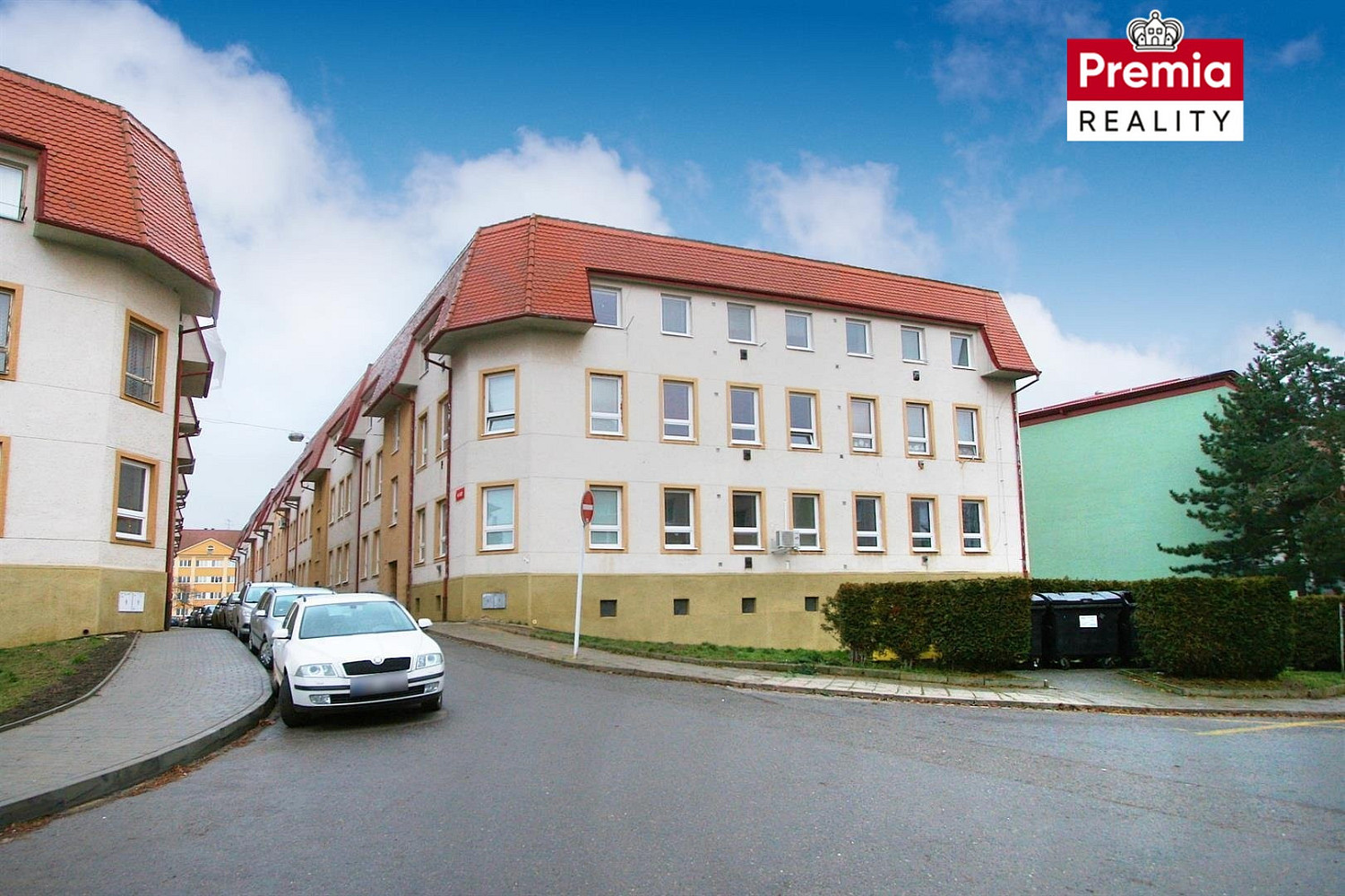 Pronájem bytu 1+kk 38 m² – fotografie 4