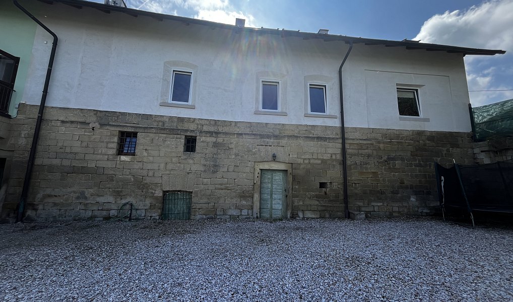 Prodej vily 460 m² s pozemkem 1 773 m², Podhradí – náhled fotky 4