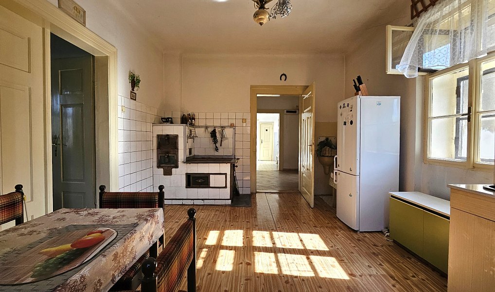 Prodej domu 161 m² s pozemkem 625 m², Velké Popovice – náhled fotky 13