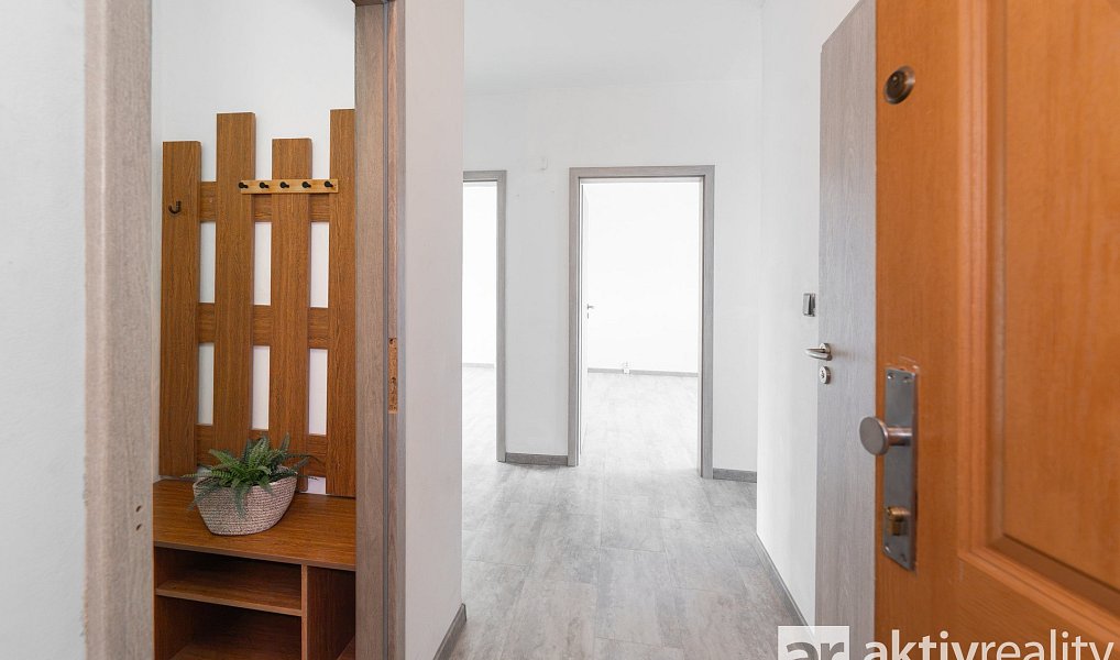 Pronájem bytu 2+1 57 m², Roudnice nad Labem – náhled fotky 16