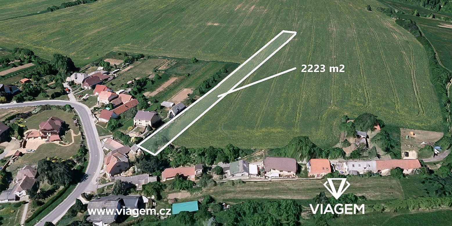 Prodej pole 2 223 m²