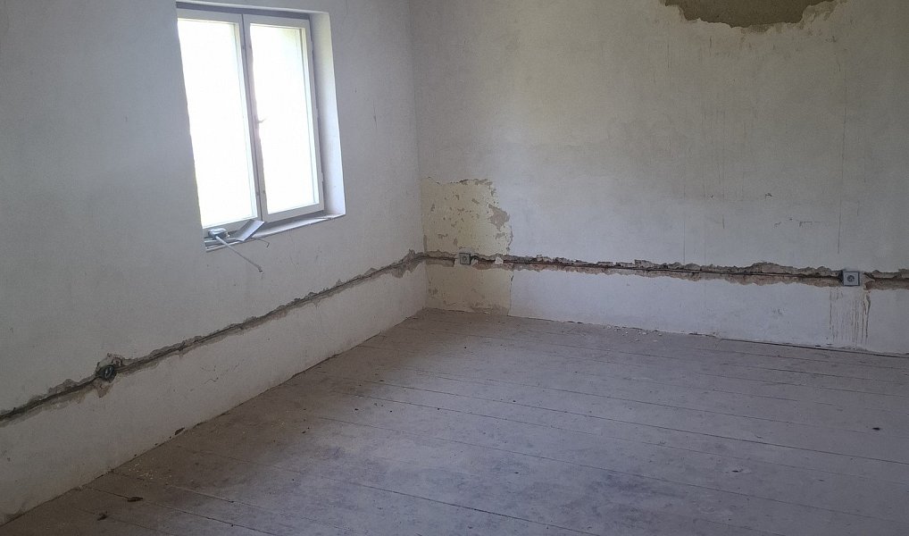 Prodej domu 300 m² s pozemkem 900 m², Jiříkov – náhled fotky 7