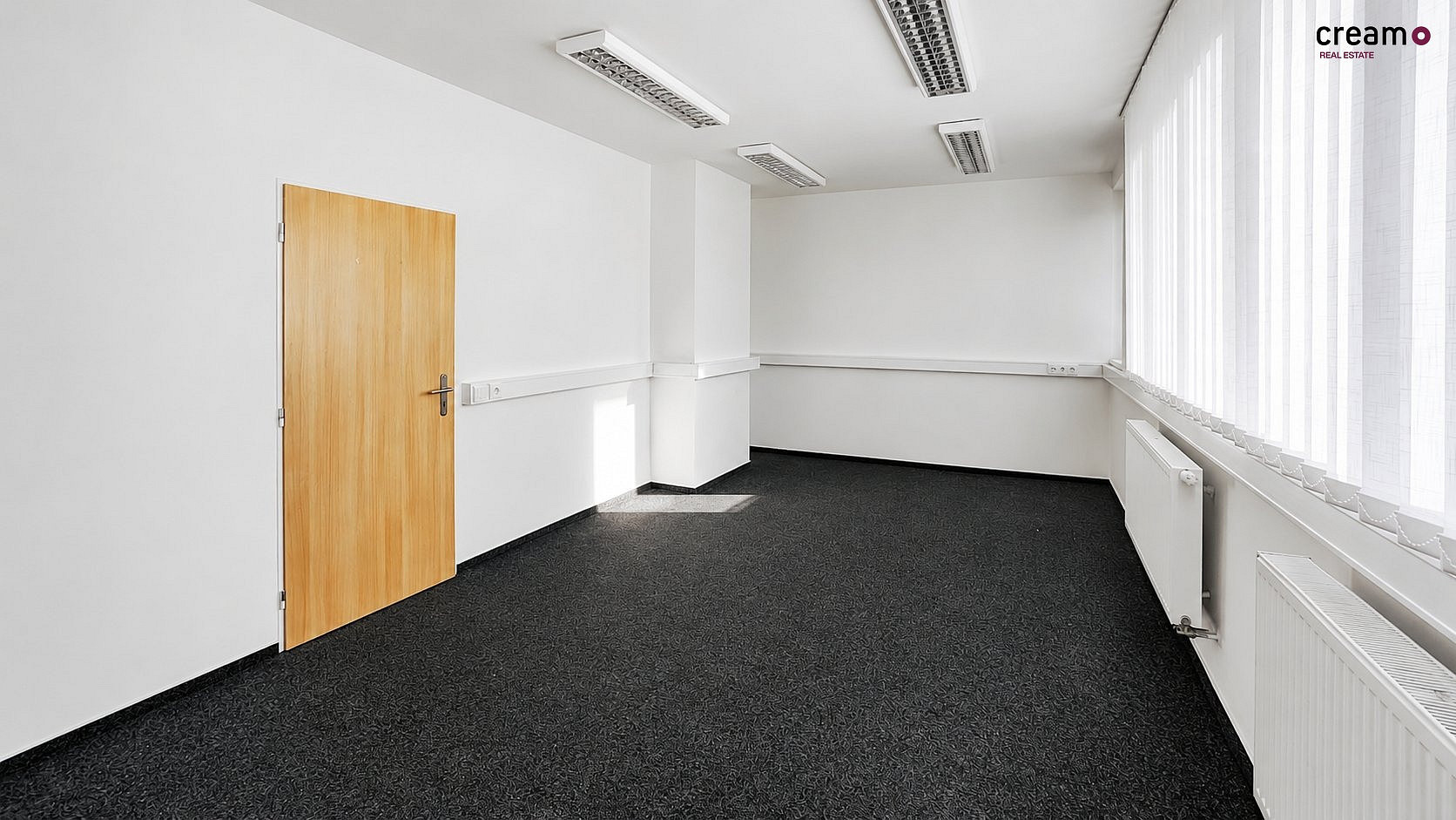 Pronájem kanceláře 22 m² – fotografie 4