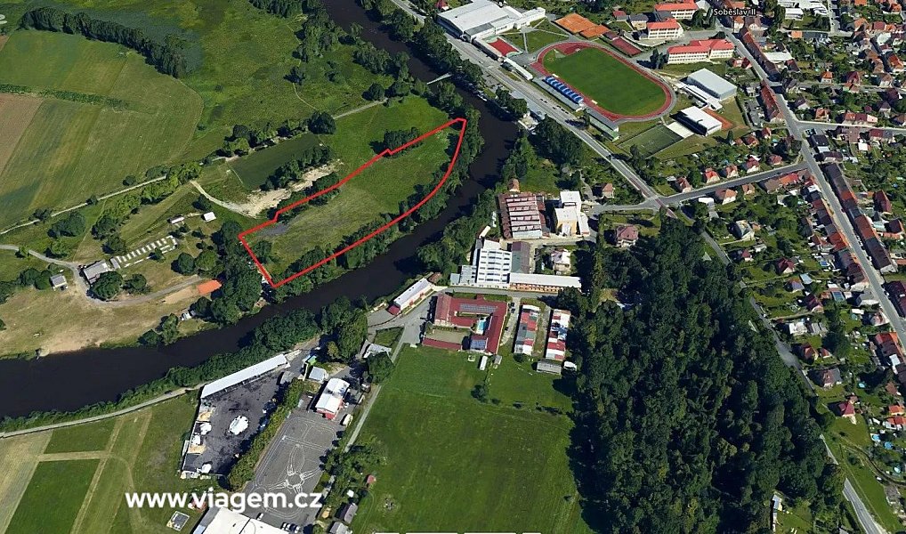 Prodej komerčního pozemku 1 669 m², Soběslav – náhled fotky 3
