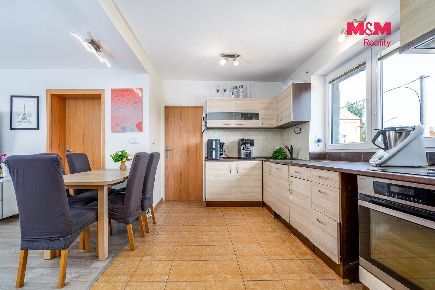 Prodej nájemního domu, činžáku 176 m² – fotografie 5