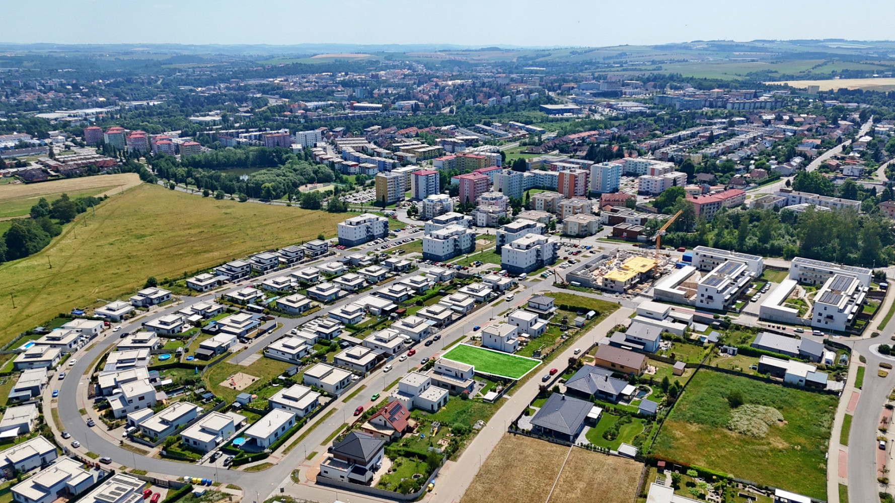 Prodej stavebního pozemku 745 m² – fotografie 3