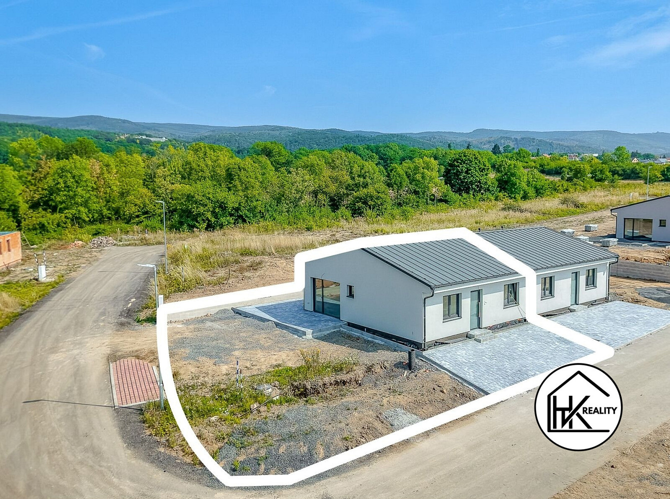 Prodej domu 94 m² s pozemkem 297 m² – fotografie 2