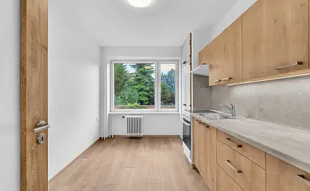 Pronájem bytu 3+1 73 m², Dvorská, Hradec Králové - Svobodné Dvory