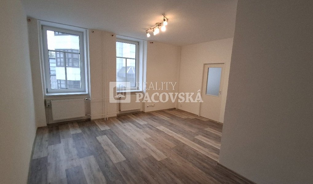 Pronájem bytu 2+1 70 m², Ústí nad Labem – náhled fotky 7