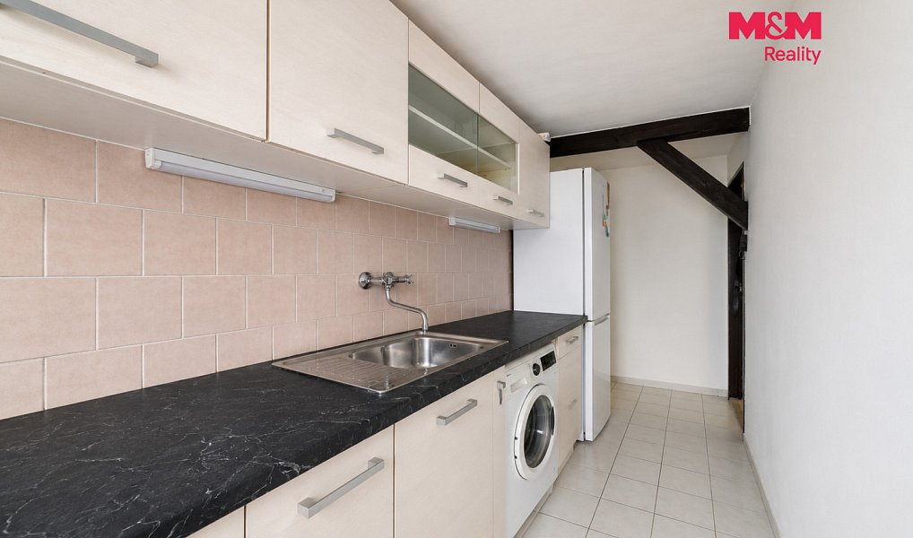 Prodej bytu 3+kk 78 m², Cheb – náhled fotky 2