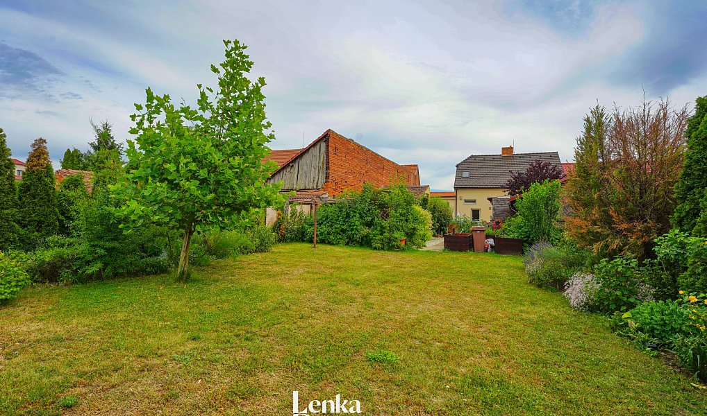 Prodej domu 249 m² s pozemkem 588 m², Ratíškovice – náhled fotky 22