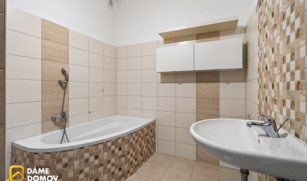 Prodej bytu 3+kk 84 m², Uherské Hradiště – náhled fotky 22