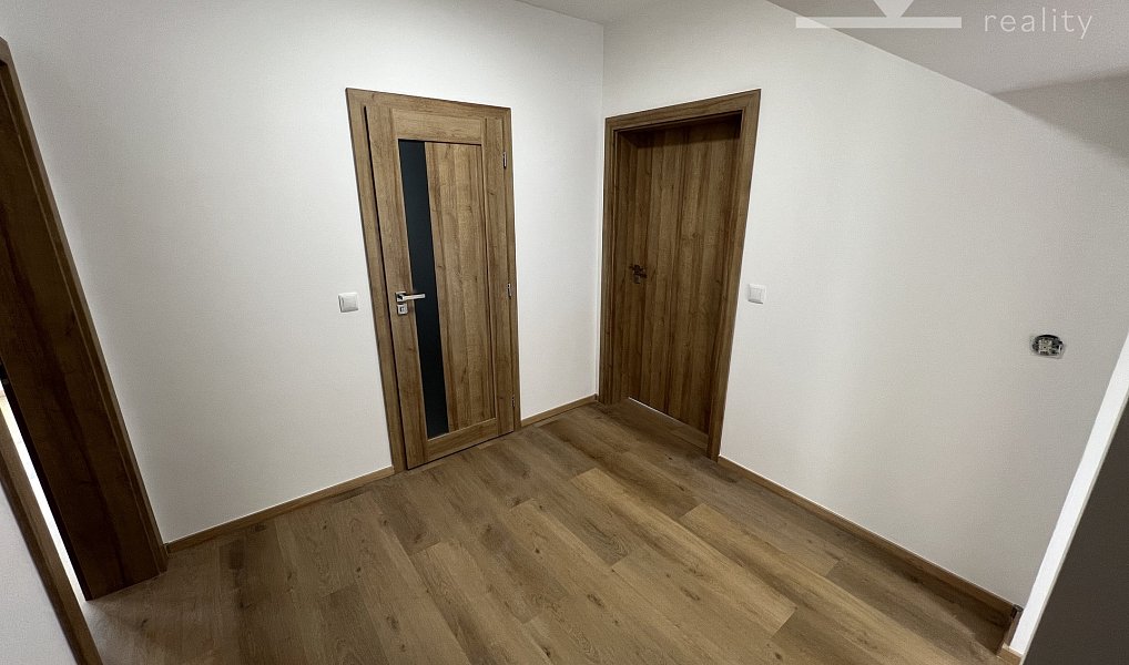 Prodej domu 184 m² s pozemkem 266 m², Vyškov – náhled fotky 8