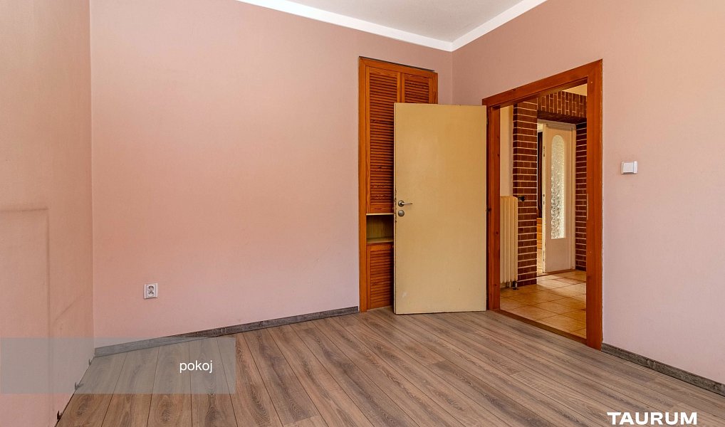 Prodej domu 329 m² s pozemkem 1 052 m², Manětín – náhled fotky 12