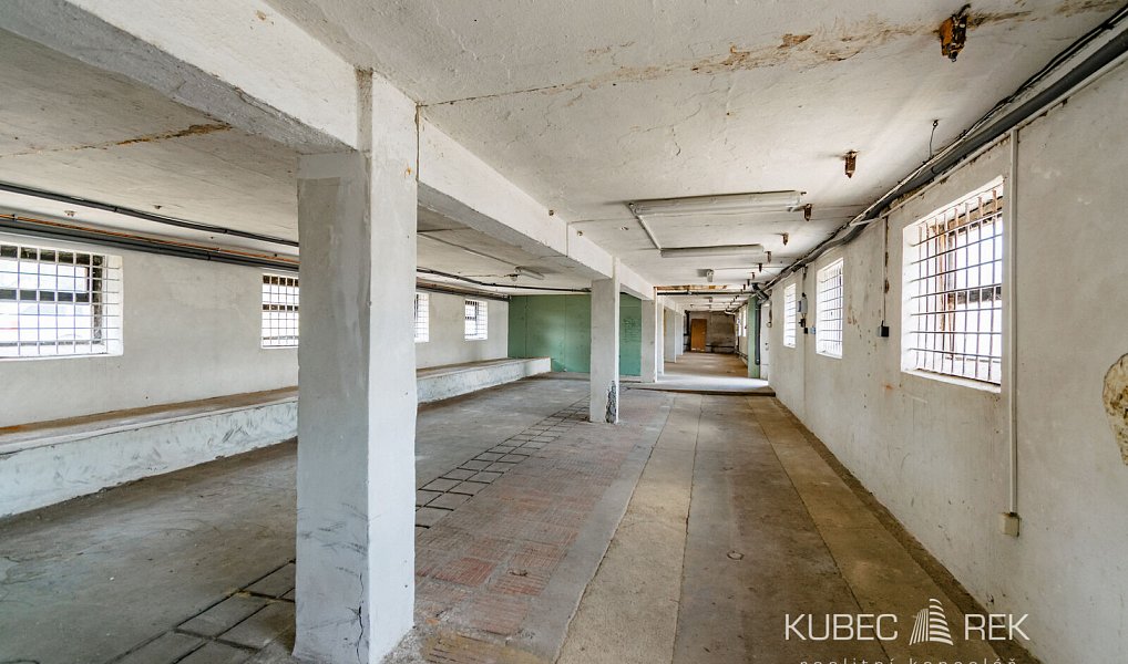 Pronájem skladovacích prostor 185 m², Tábor – náhled fotky 4