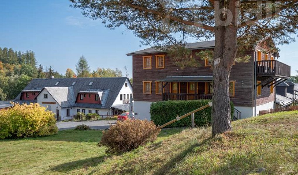 Prodej komerčního objektu (jiného typu) 2 705 m², Dolní Moravice – fotka 1 z 30