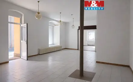 Pronájem obchodních prostor 100 m², Prácheňská, Horažďovice, okres Klatovy