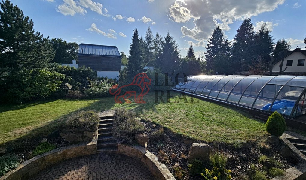 Prodej domu 316 m² s pozemkem 1 751 m², Kamenice – náhled fotky 26