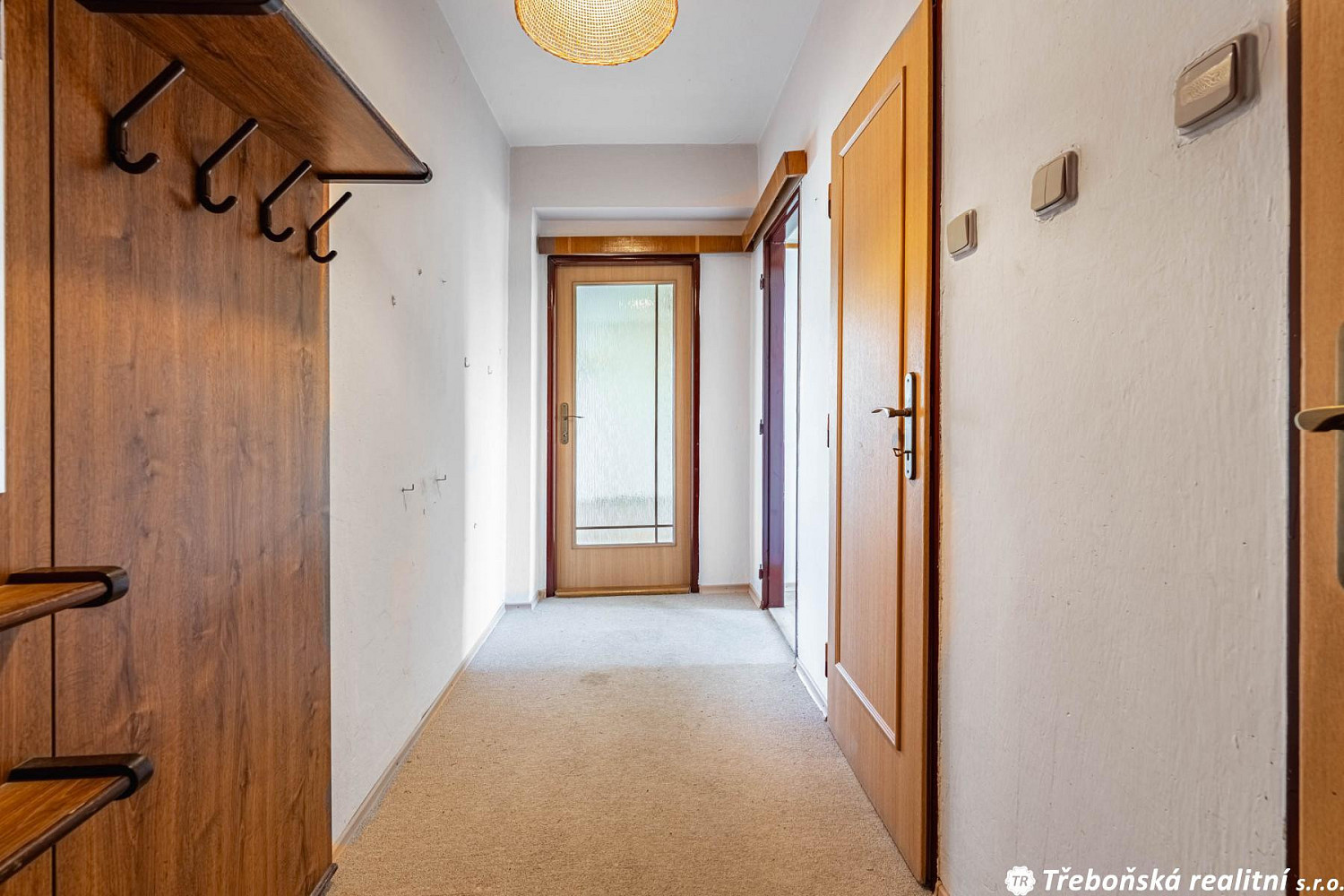 Pronájem bytu 2+1 55 m² – fotografie 3