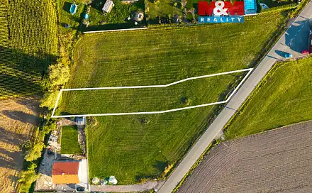 Prodej stavebního pozemku 1 442 m², Vysoké Chvojno, okres Pardubice