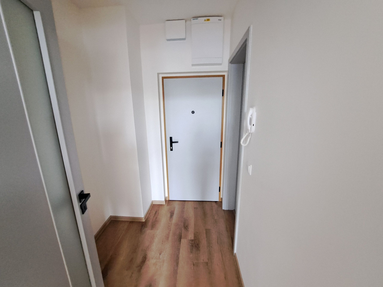 Prodej bytu 1+kk 29 m² – fotografie 4