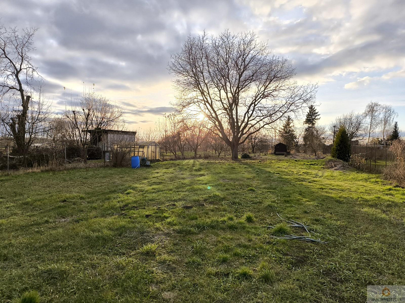 Prodej stavebního pozemku 875 m²