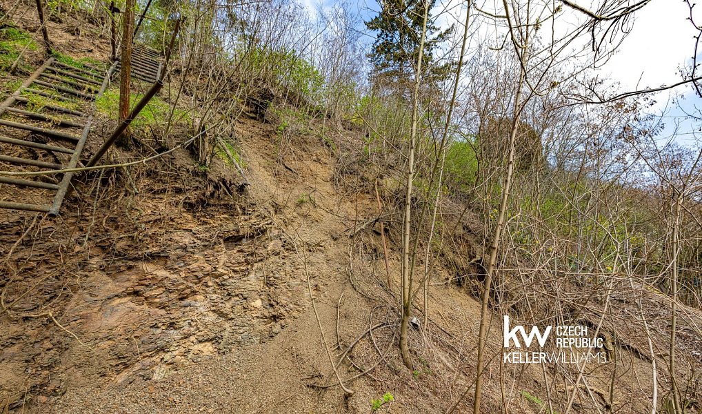 Prodej stavebního pozemku 566 m², Černošice – náhled fotky 7