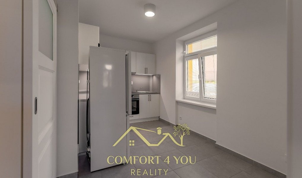 Pronájem bytu 1+1 40 m², Znojmo – náhled fotky 4