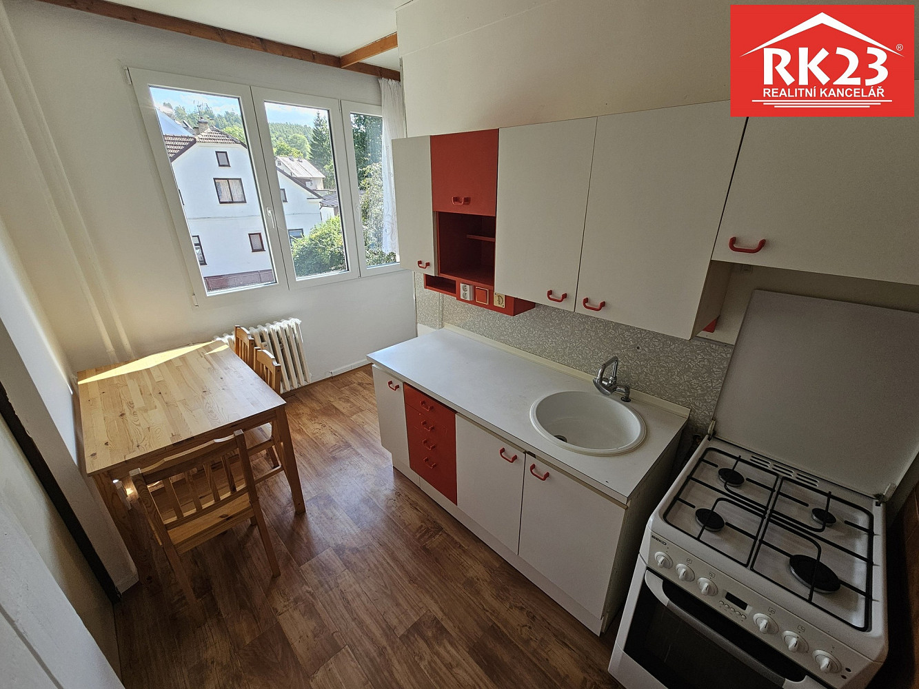 Pronájem bytu 2+1 48 m² – fotografie 2