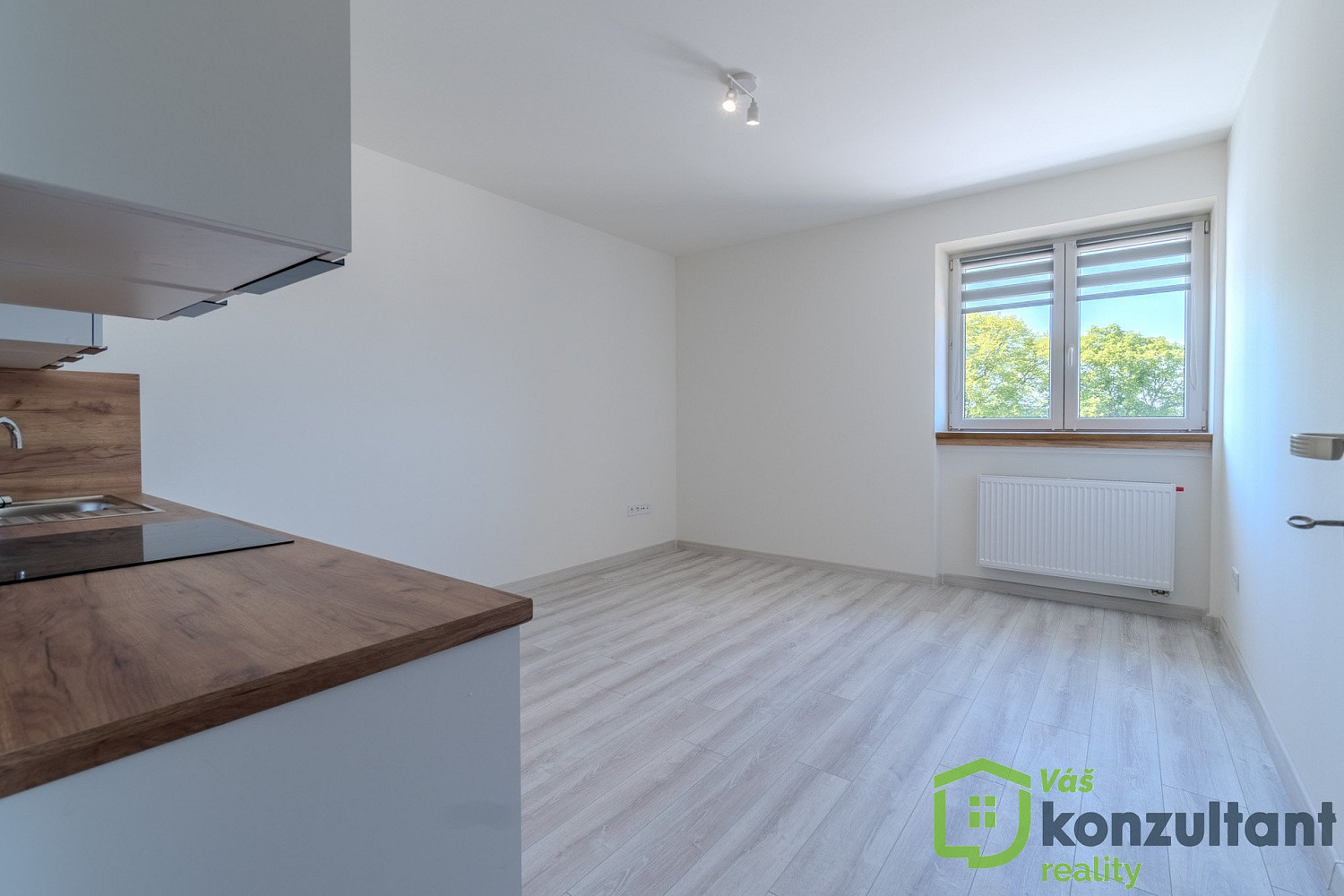 Prodej bytu 1+kk 23 m² — photo 4