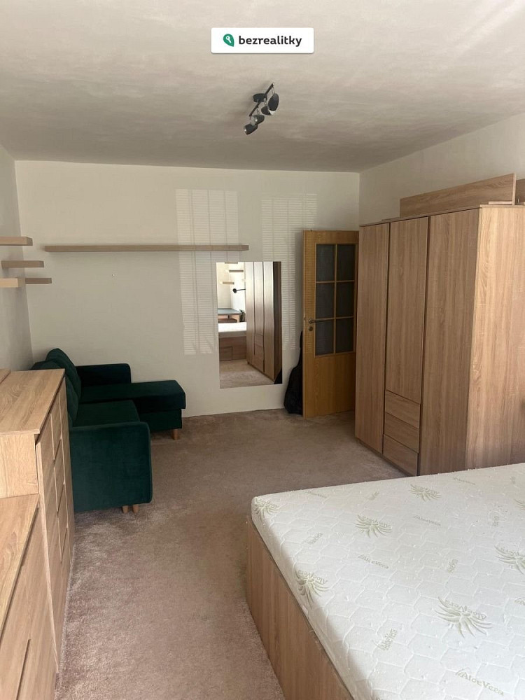 Prodej bytu 2+1 66 m² – fotografie 2