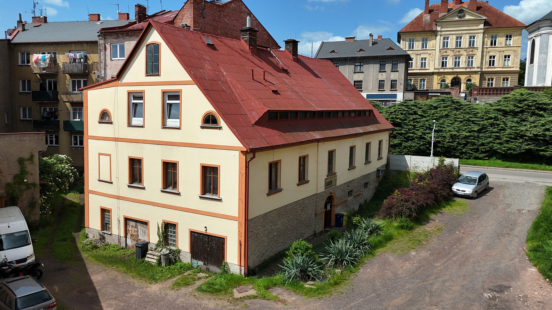 Prodej domu 552 m² s pozemkem 446 m²