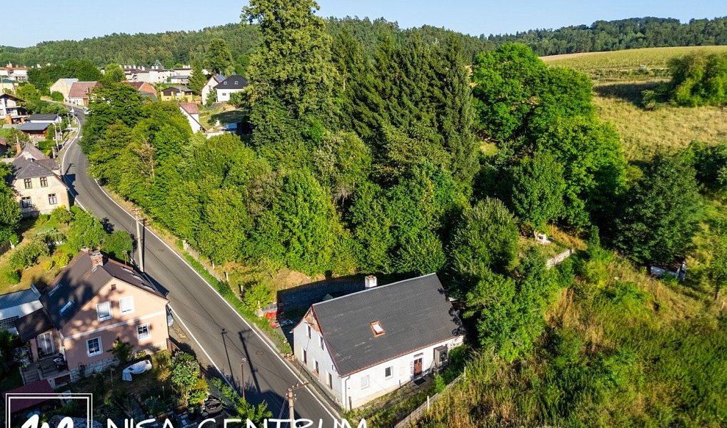 Prodej domu 200 m² s pozemkem 1 135 m², Český Dub – náhled fotky 4
