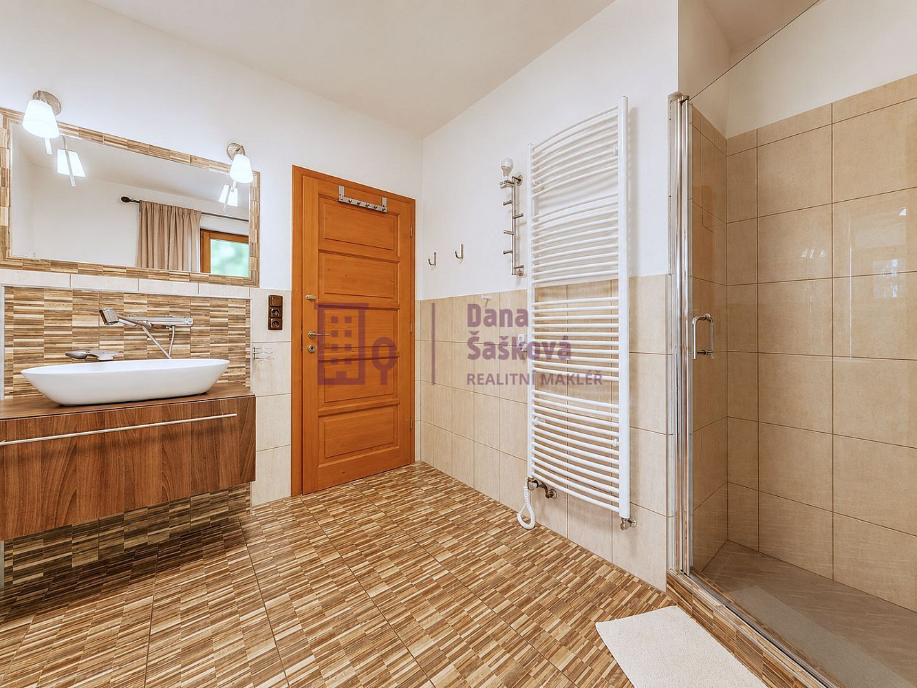 Prodej domu 210 m² s pozemkem 2 641 m² — photo 5