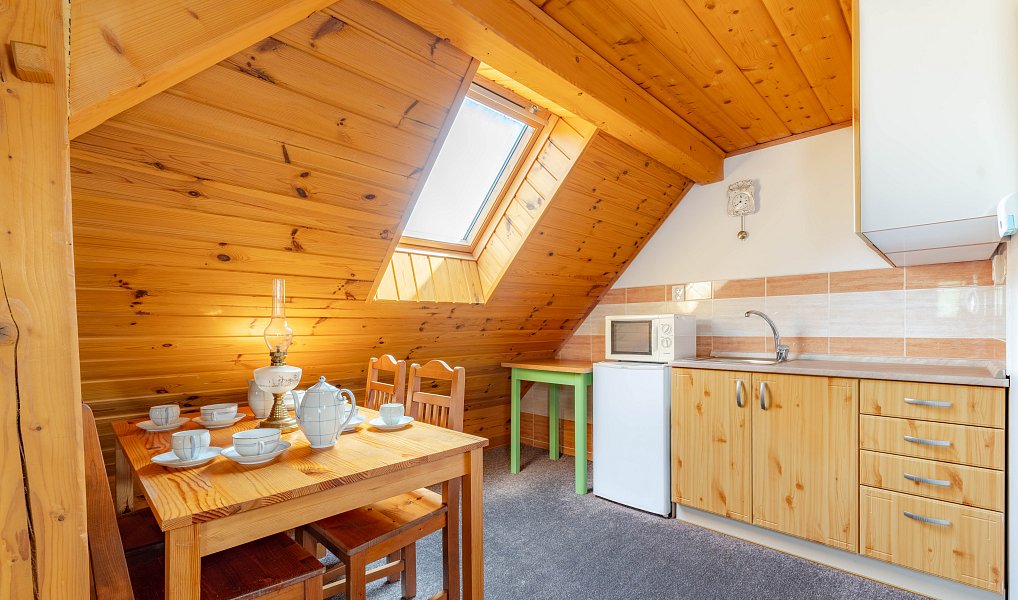 Prodej domu 180 m² s pozemkem 2 568 m², Raspenava – náhled fotky 10