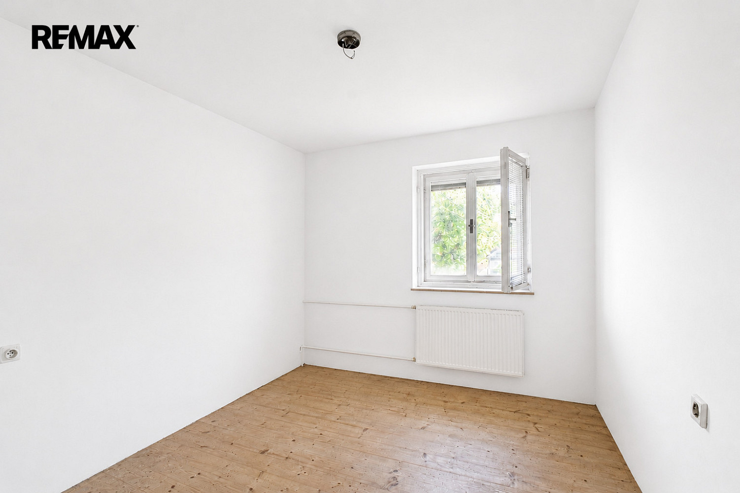 Prodej domu 100 m² s pozemkem 186 m² — photo 3