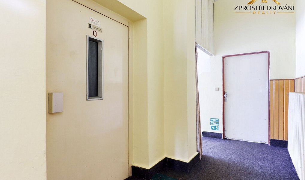 Prodej ubytovacího objektu 1 960 m², Březová – náhled fotky 8