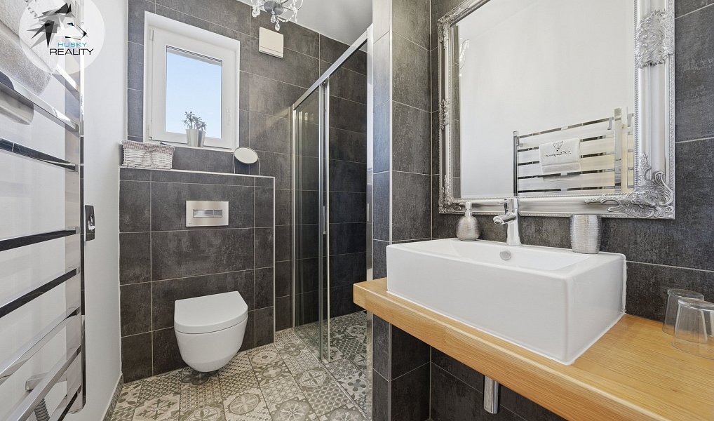 Prodej domu 319 m² s pozemkem 434 m², Valtice – náhled fotky 54