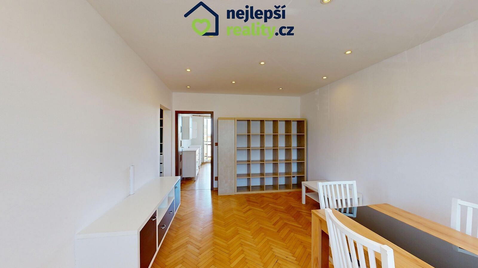 Pronájem bytu 2+1 53 m² – fotografie 4