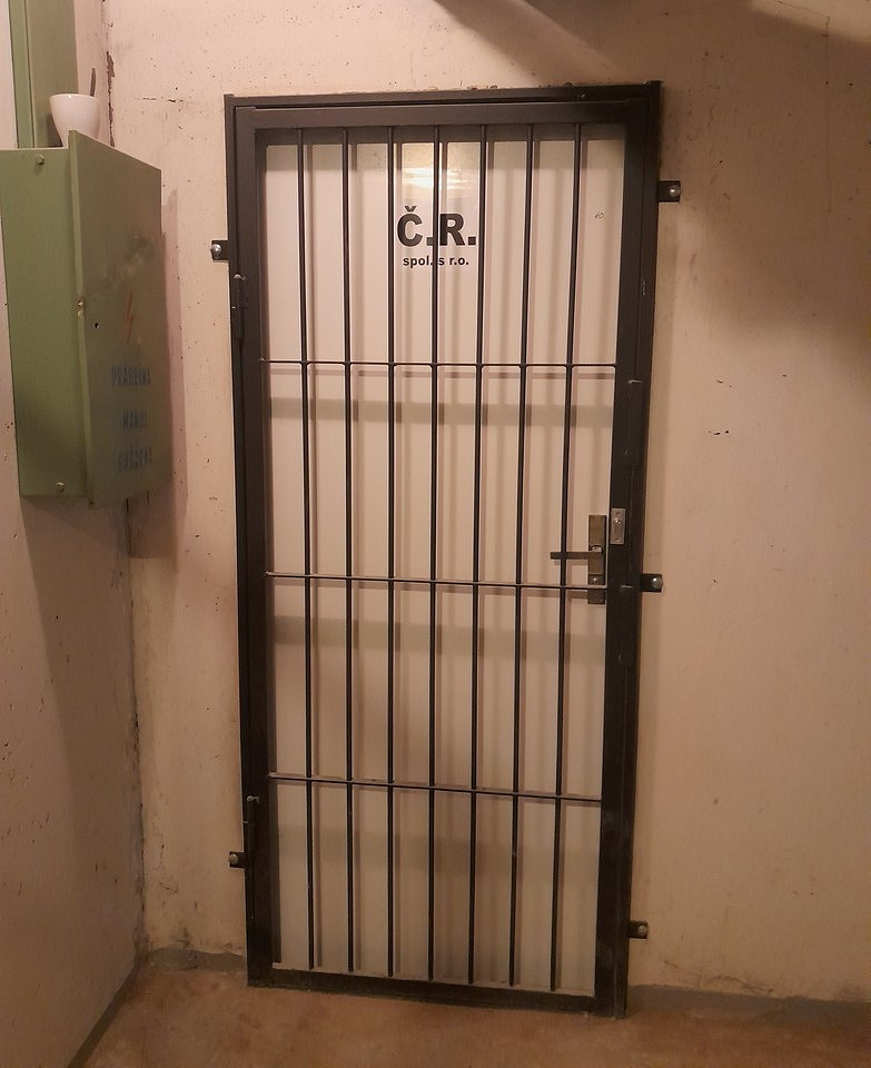Prodej obchodních prostor 15 m² – fotografie 4